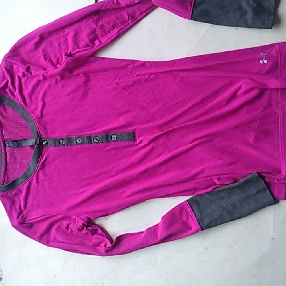 Underarmour cold gear knit long sleeve shirt